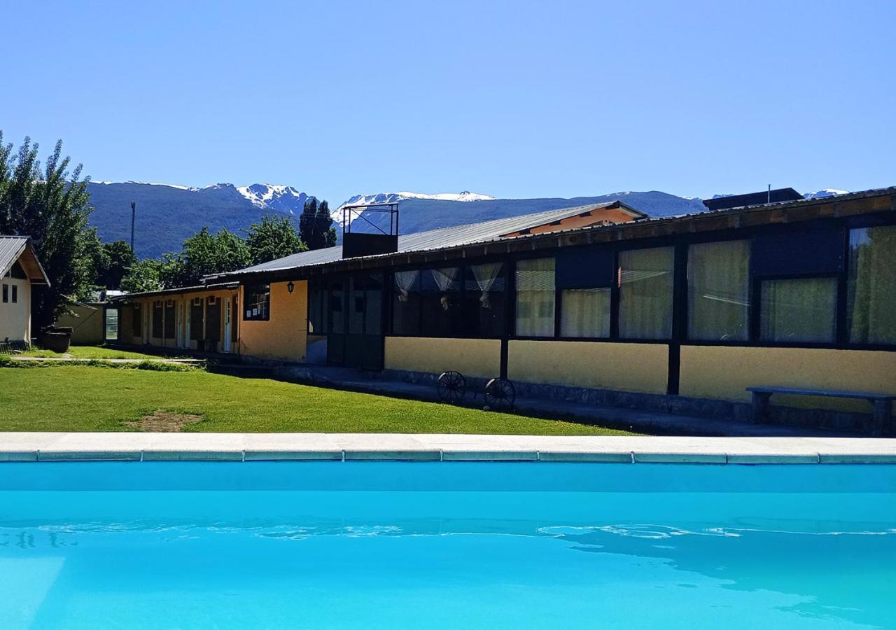 Corinto Hostel El Bolsón Exteriör bild